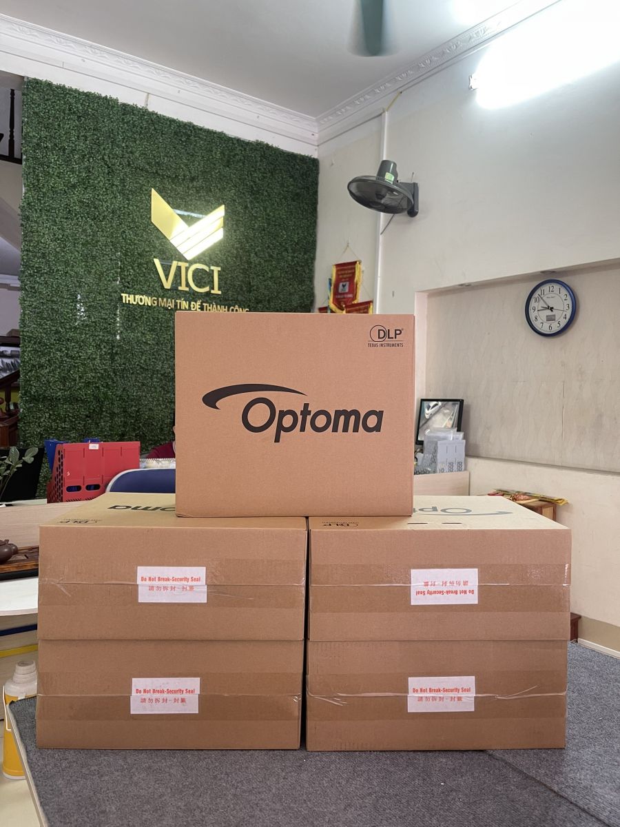 Máy chiếu Optoma PS520 tại máy chiếu Vici
